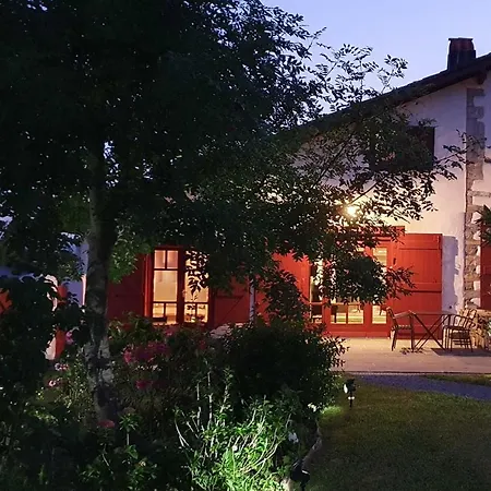 فندق مبيت وإفطار La Ferme D'ika 3*