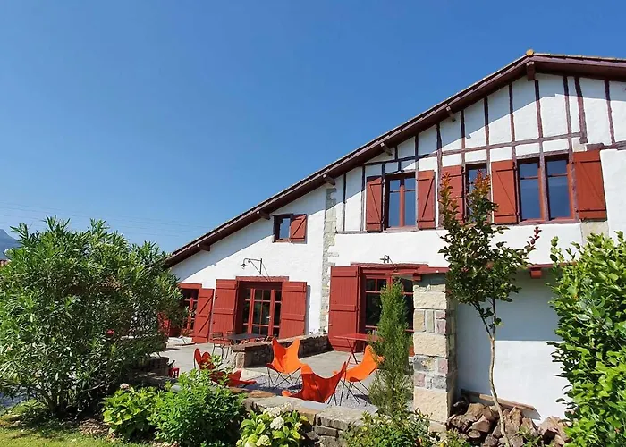 La Ferme D'ika לינה וארוחת בוקר 3*