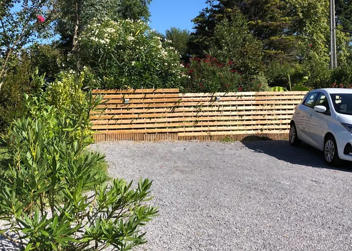 לינה וארוחת בוקר La Ferme D'ika